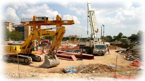 Lavori di scavo e movimento terra Grandi scavi e movimento terra